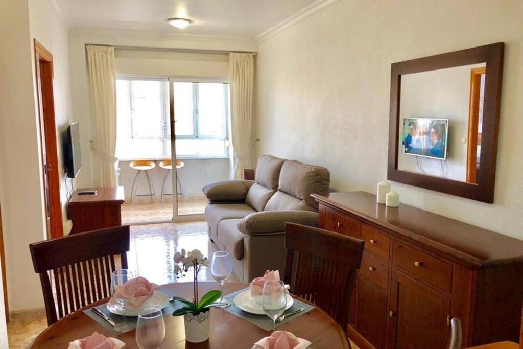 Apartamente Gil Vallejos Torrevieja Exterior photo